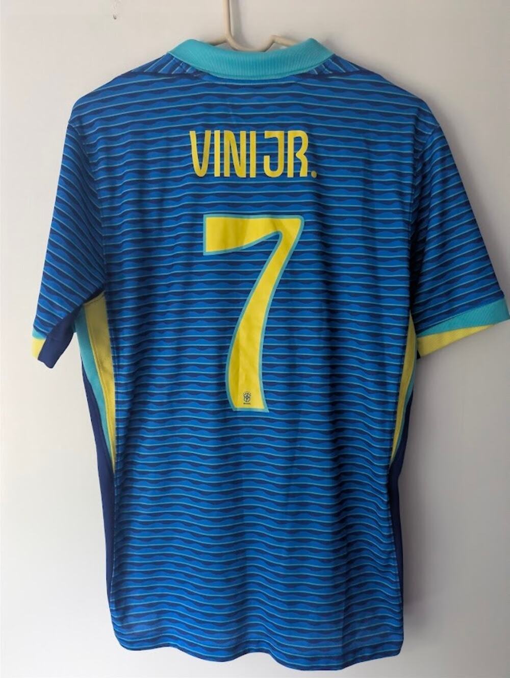Brazil 2024 Away Vini Jr #7 Jersey Men's Medium Nike Dri-FIT Soccer Shirt